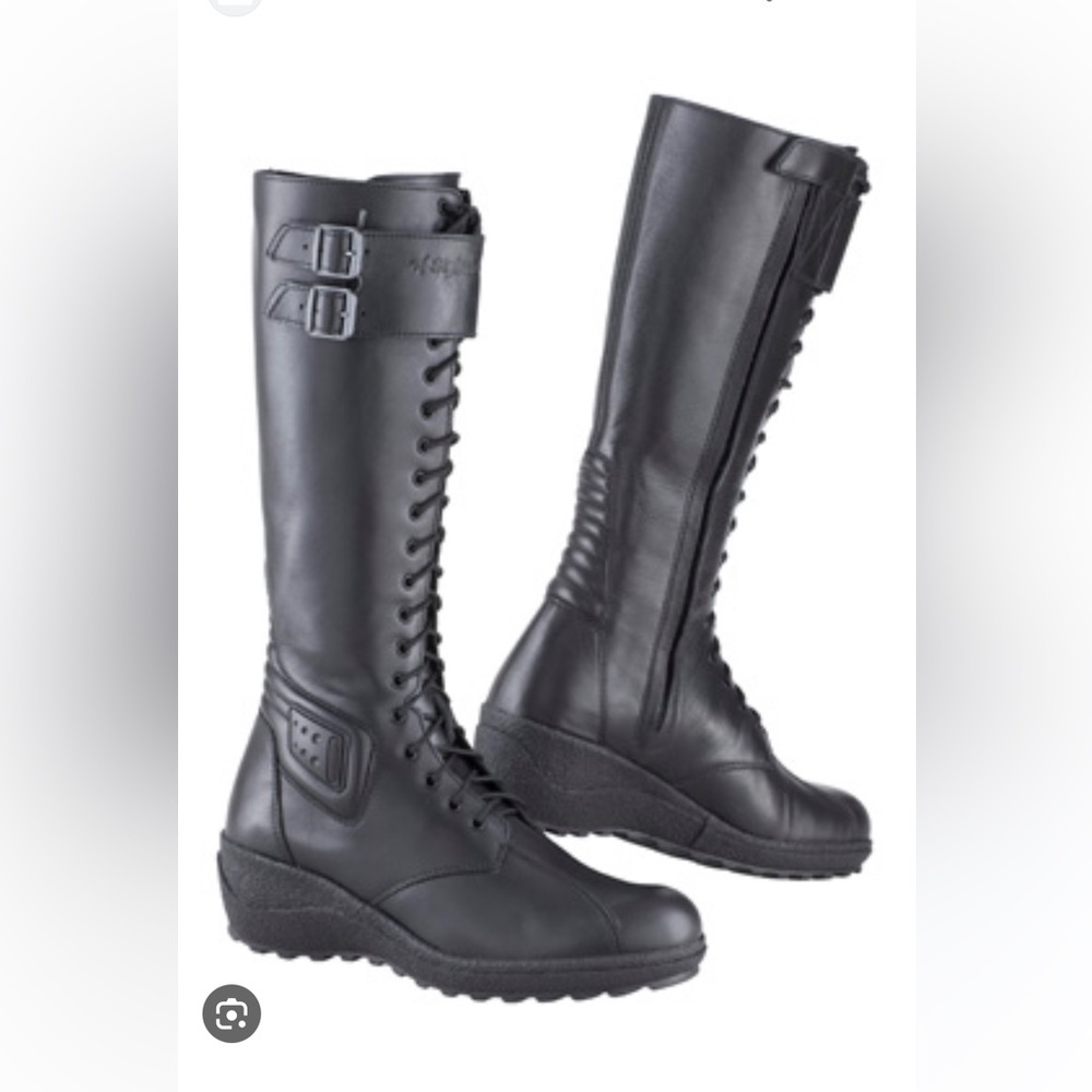 Stylmartin Zeudi Ladies Laces Motorcycle Boots size 42.